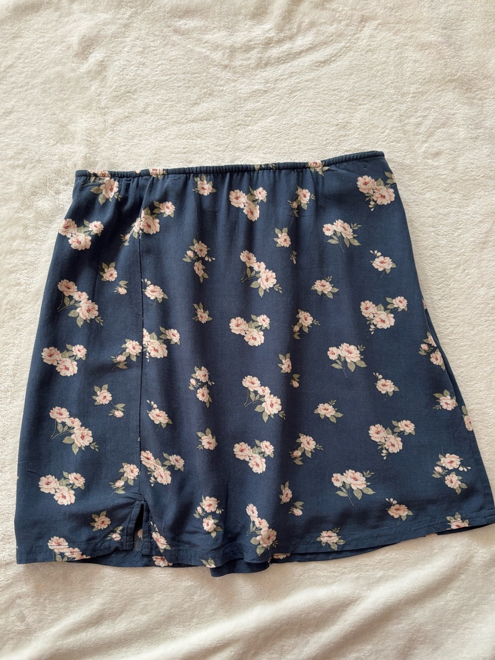 American eagle floral mini skirt